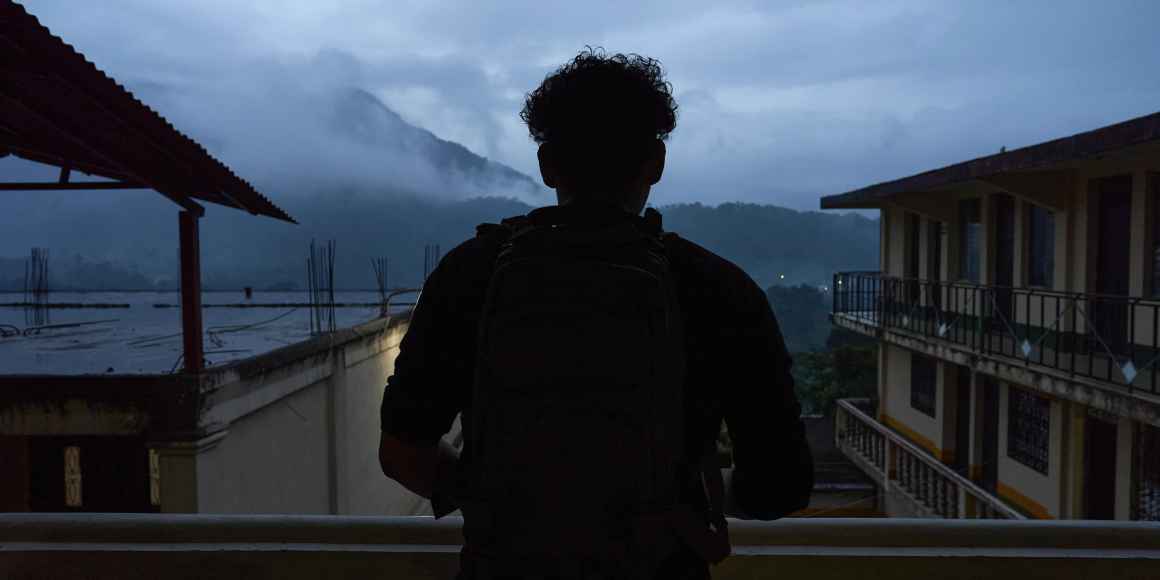 Photo of silhouette of Bastien Rodriguez in Guatemala